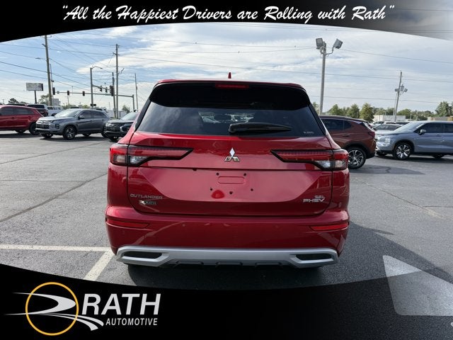2025 Mitsubishi Outlander Plug-In Hybrid SEL