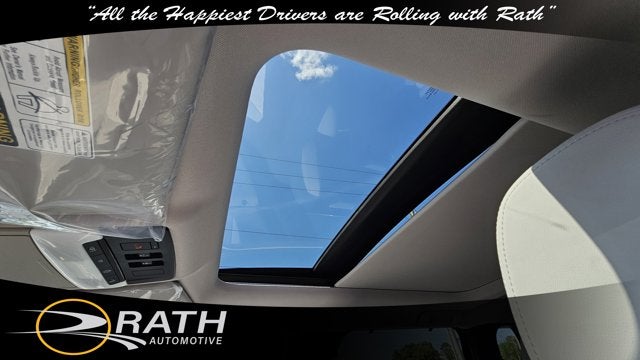 2025 Mitsubishi Outlander Plug-In Hybrid SEL Platinum Edition