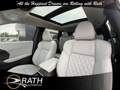 2025 Mitsubishi Outlander Plug-In Hybrid SEL Platinum Edition