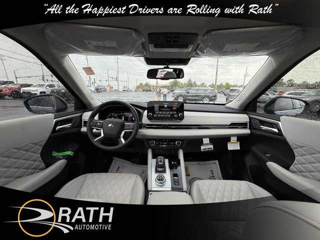 2025 Mitsubishi Outlander Plug-In Hybrid SEL Platinum Edition