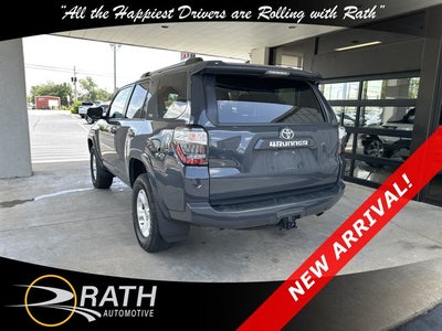 2024 Toyota 4Runner SR5