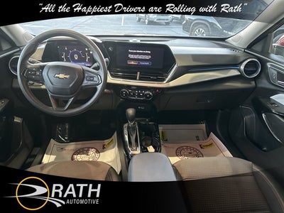 2025 Chevrolet Trax LT