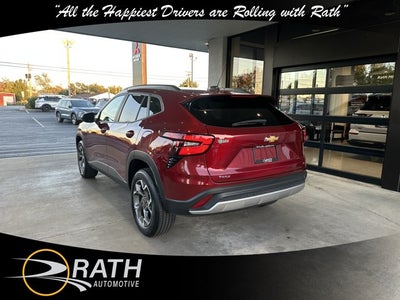 2025 Chevrolet Trax LT