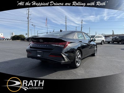 2025 Hyundai Elantra SEL Sport